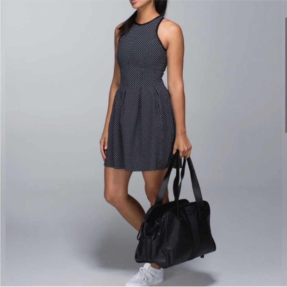 RARE Lululemon Here To There Dress - Biggy Dot - size 8 navy with white dots